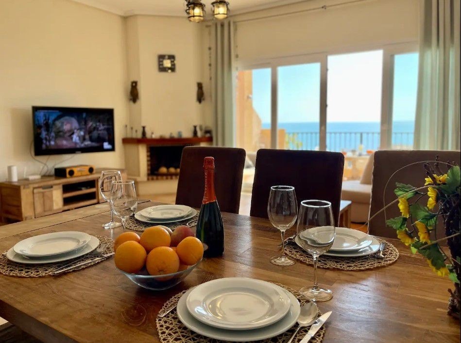 BUNGALOW WITH PANORAMIC VIEWS Galleribilde