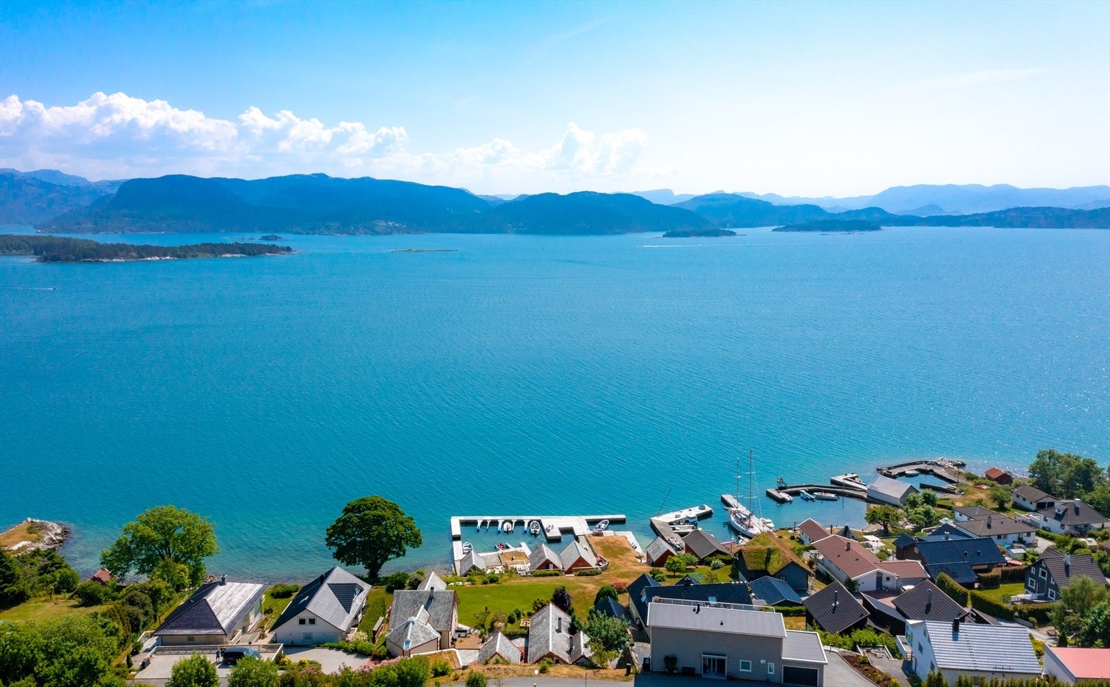 Her får man en drømme-eiendom som passer ypperlig for deg som ønsker god plass Galleribilde