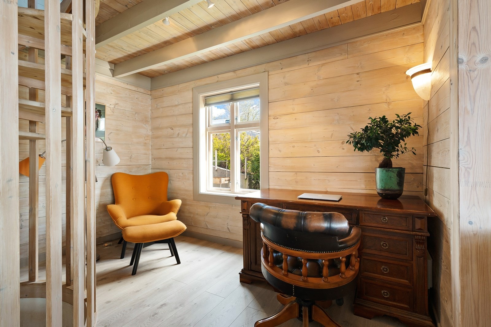 Kontorkrok Galleribilde