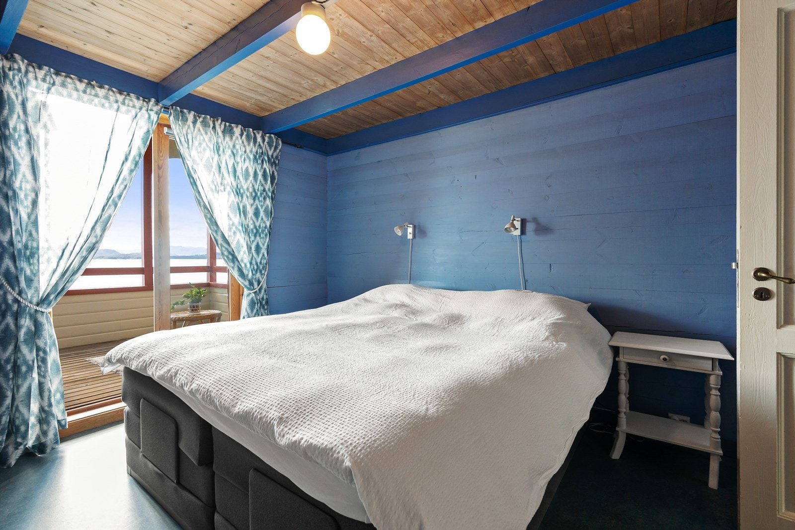 Hovedsoverom med balkong Galleribilde