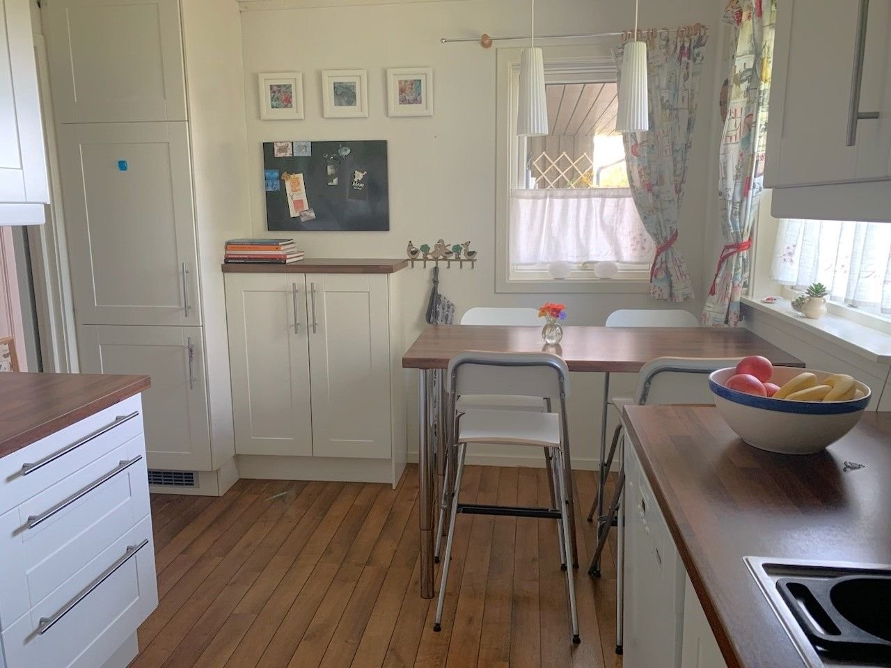 Frokostbord Galleribilde