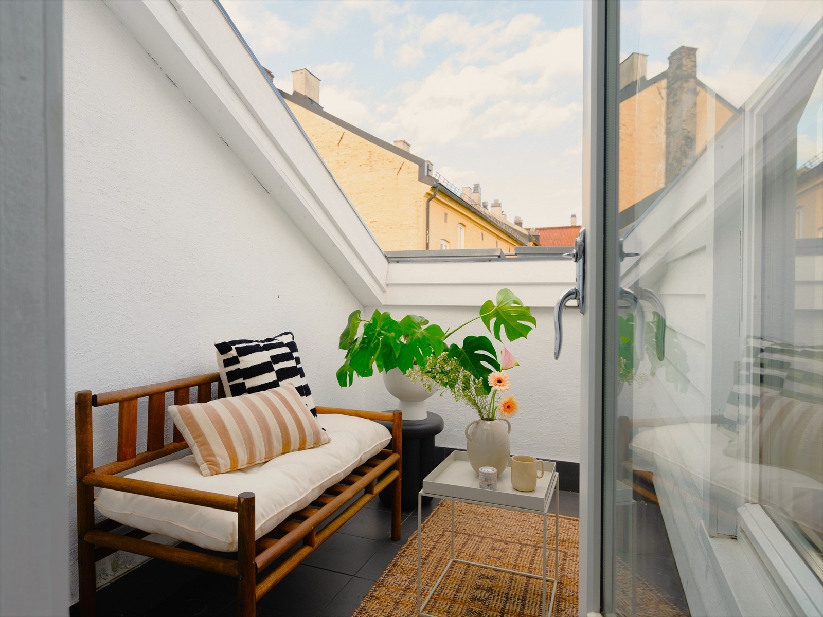 Takterrasse med usjenert beliggenhet - perfekt for late sommerdager! Galleribilde