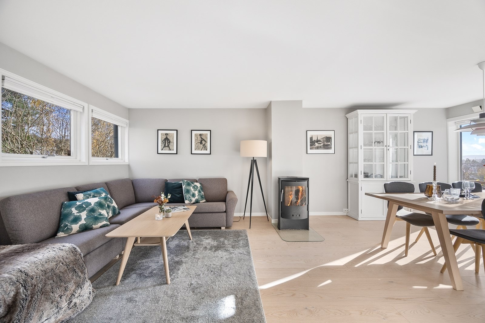 Den effektive vedovnen sørger for ekstra varme og kos de kjølige dagene Galleribilde