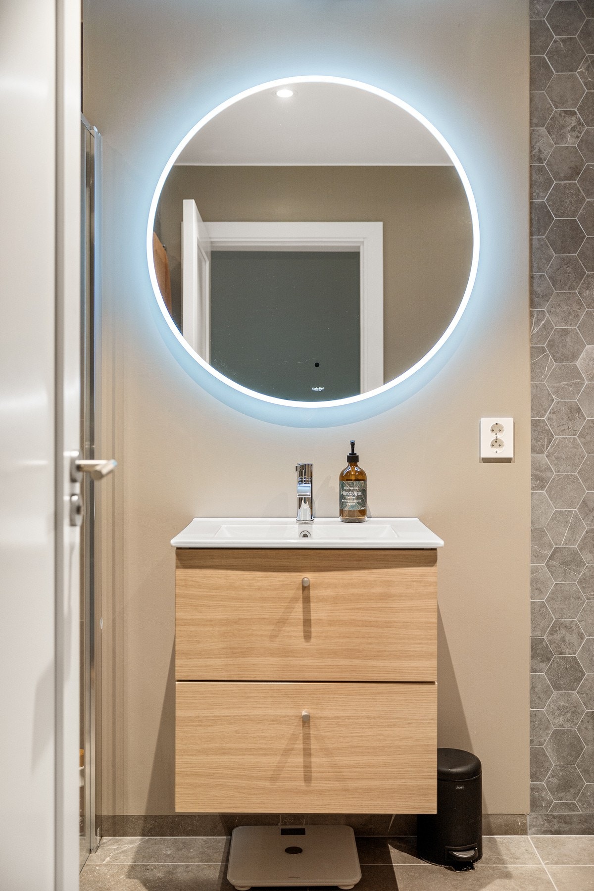 Badene er svært påkostet og har høy fagmessig utførelse. Galleribilde