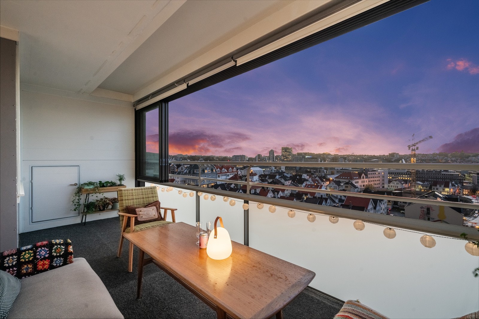 Kveldsbilde | Balkong Galleribilde