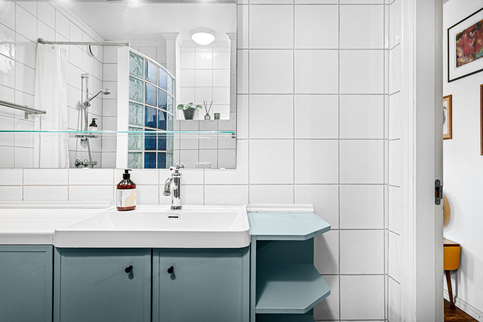 Servant og toalett ble skiftet ut i 2024. Galleribilde