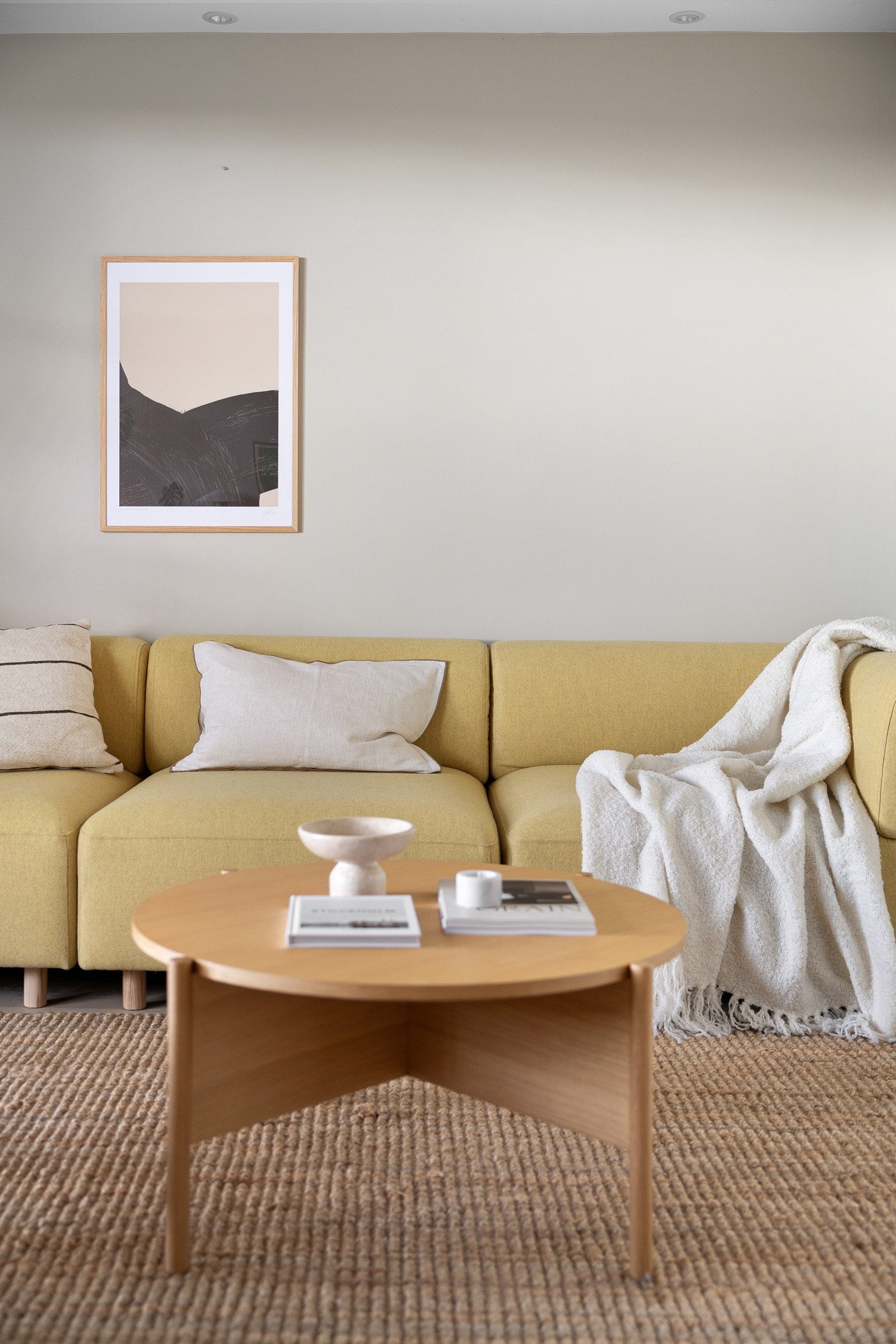 Gulvene i leiligheten er belagt med parkett. Galleribilde