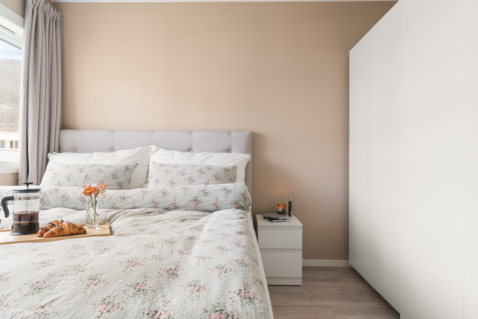 Hovedsoverommet måler ca.10,8 kvm. Galleribilde