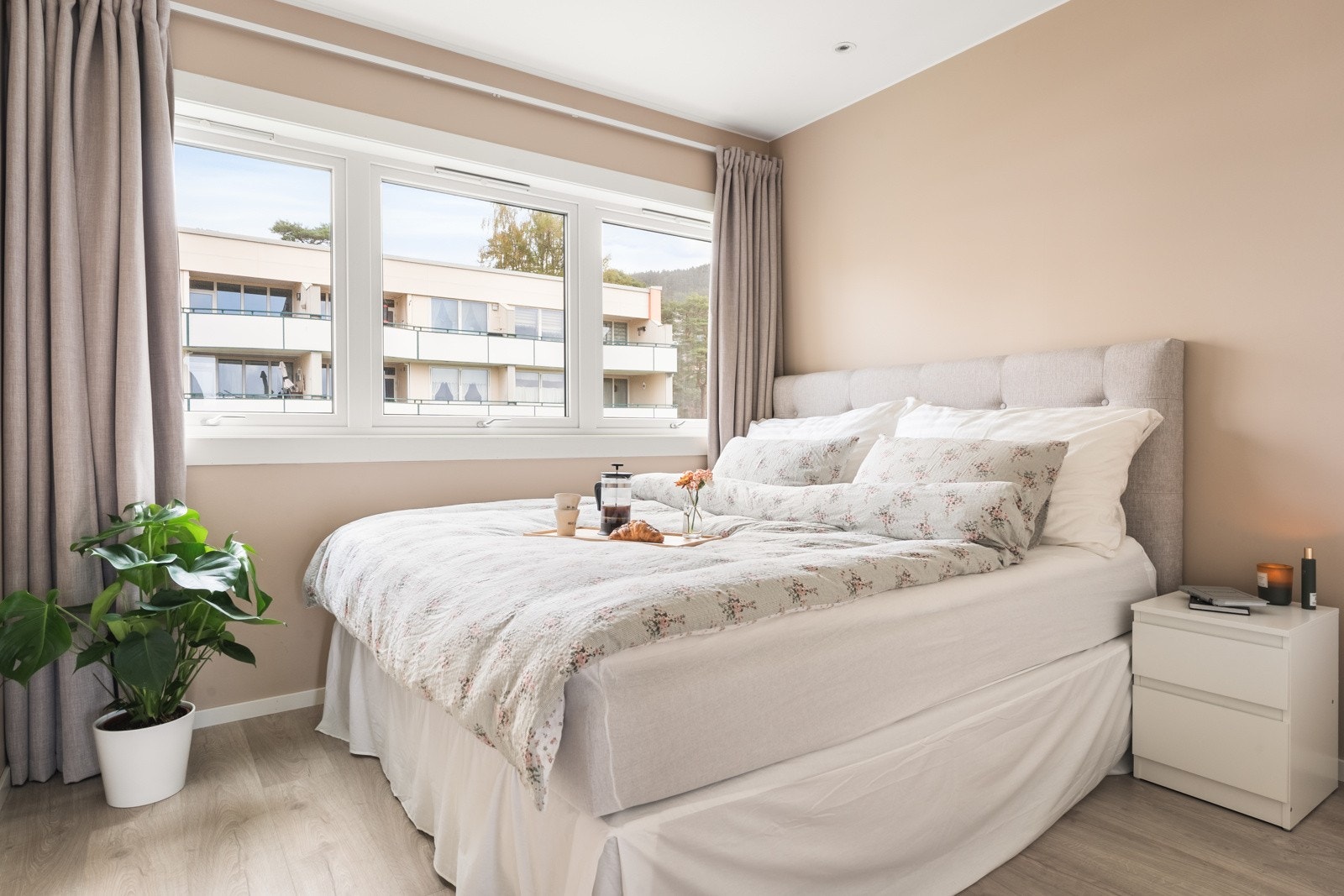 Leiligheten har totalt 3 soverom. Galleribilde