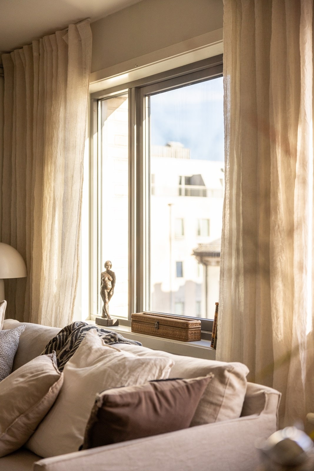 Leiligheten ligger i bygg fra 2009 og holder en god standard Galleribilde