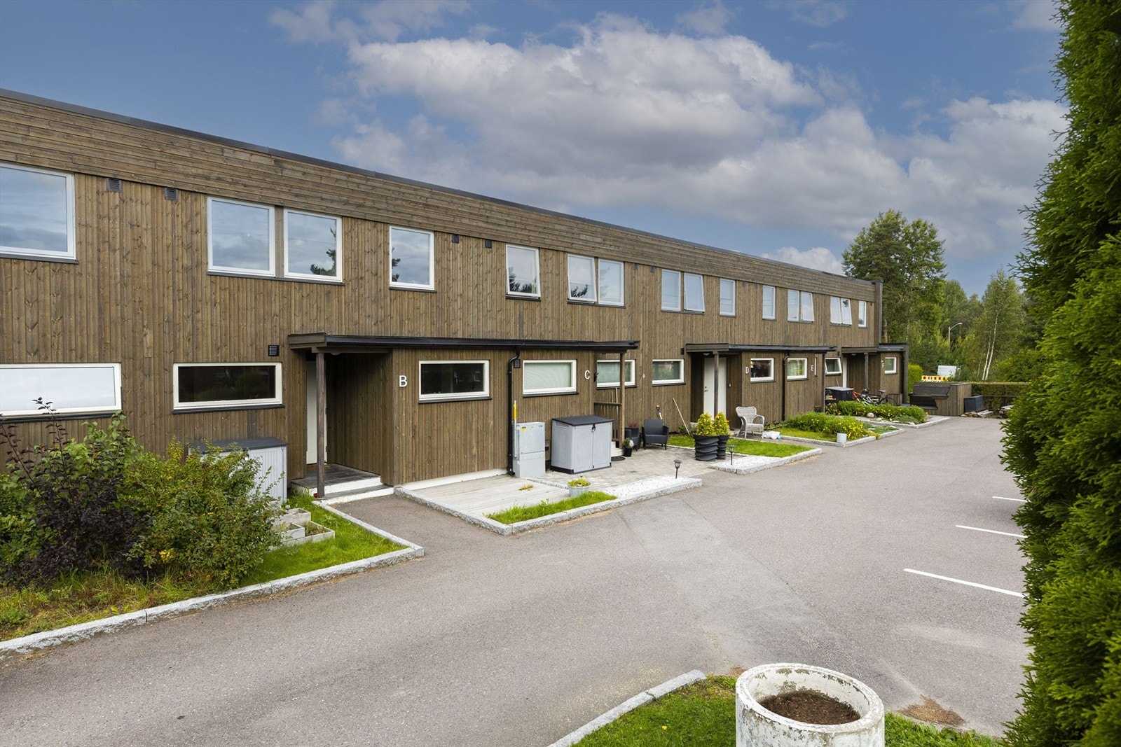 Det er helt nye fasader i borettslaget Galleribilde