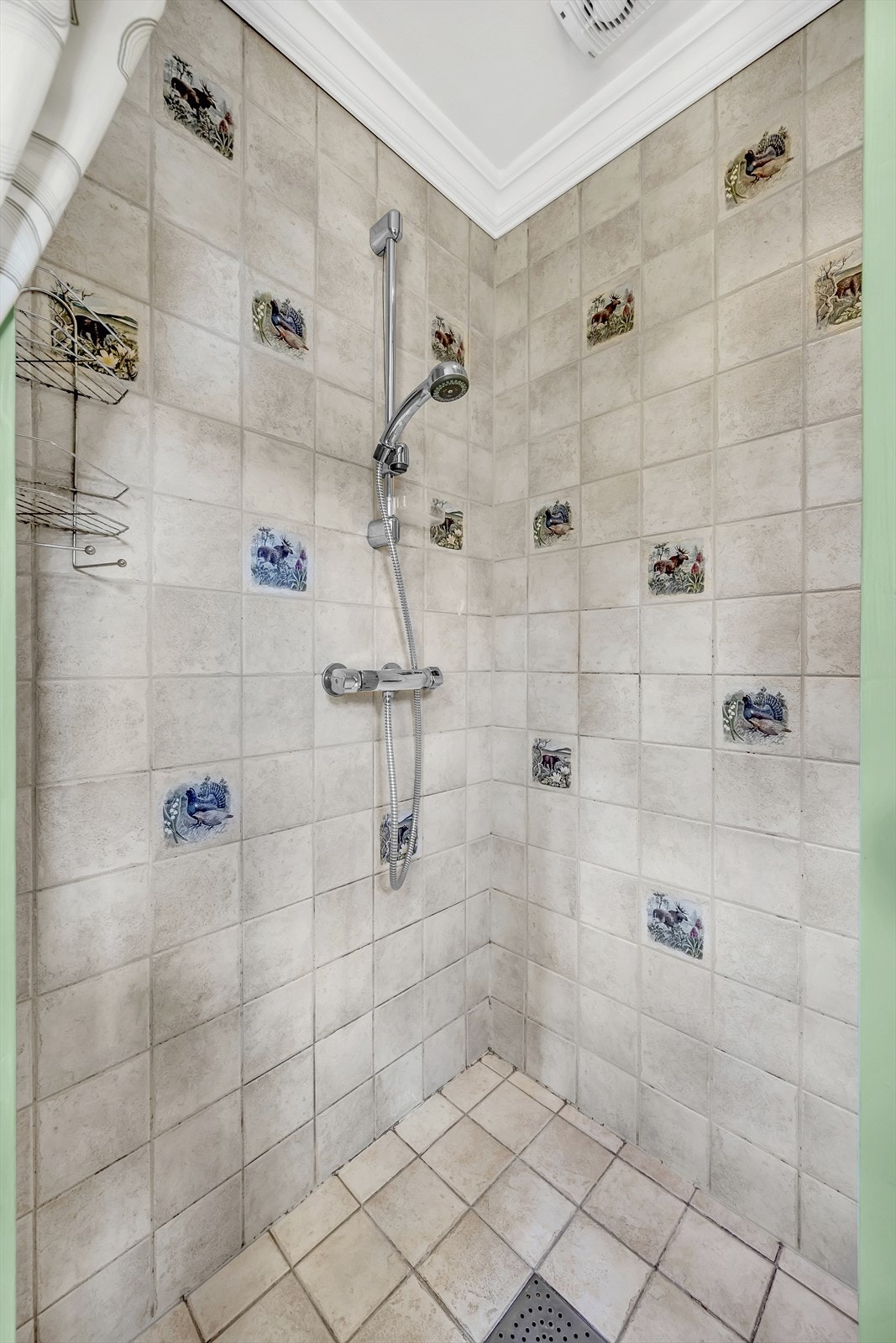Badet er av eldre dato og det må påberegnes modernisering Galleribilde