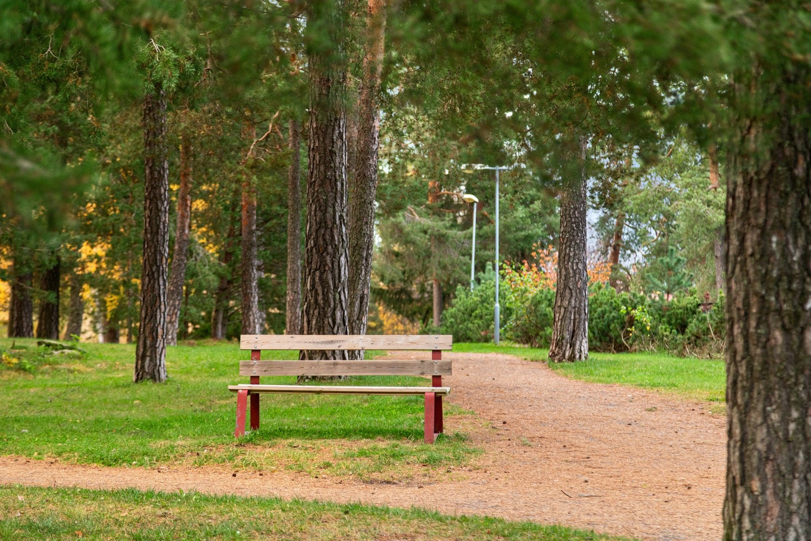 Selgers ord: Boligen passer perfekt for en liten familie som oss, enslige, eller par som søker en rolig tilværelse i fine omgivelser. Galleribilde