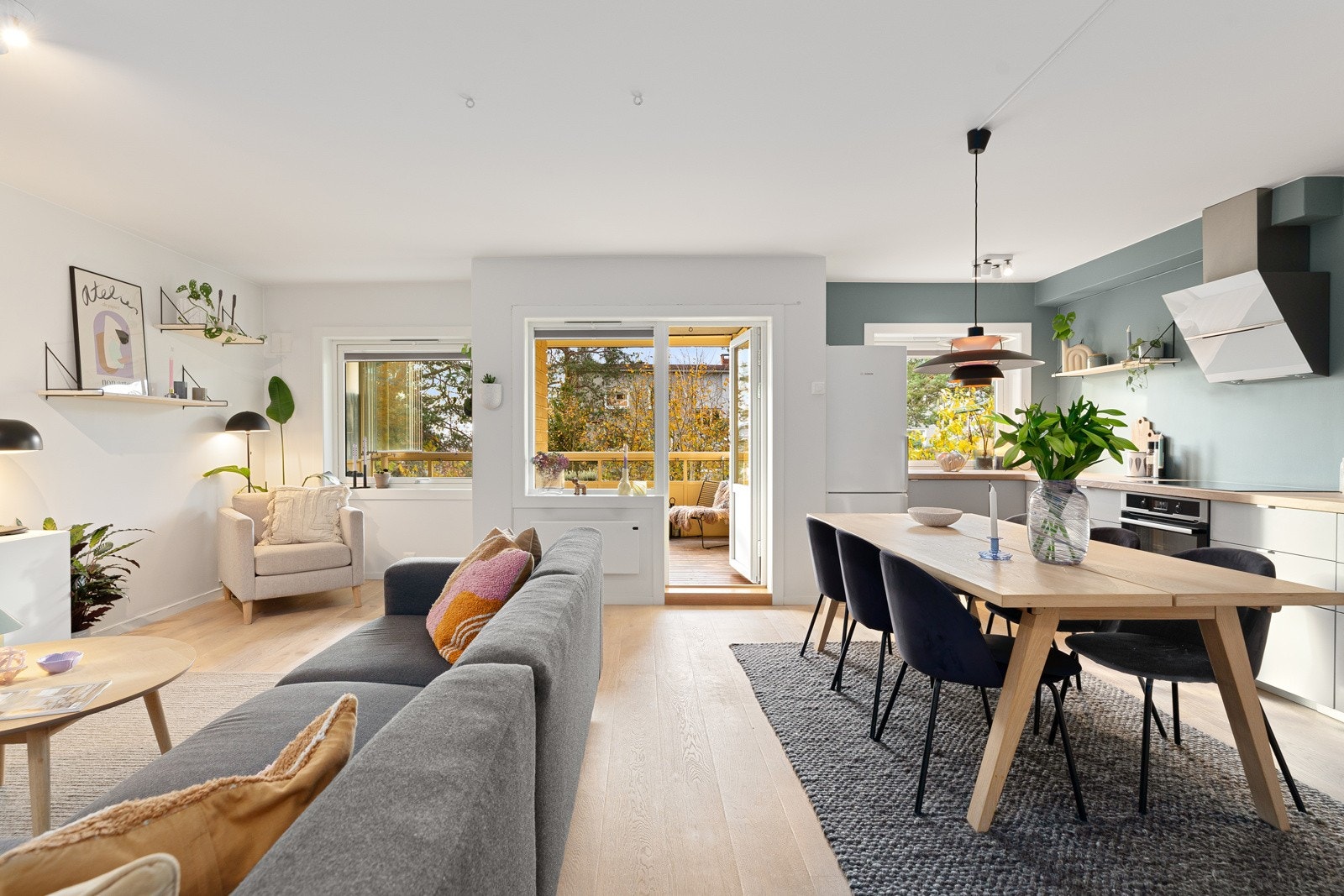 Peter Hørte Lunde v/ PrivatMegleren Aksept ønsker deg velkommen til Kranveien 39 - En strøken andelsleilighet i "gullrekka". Galleribilde