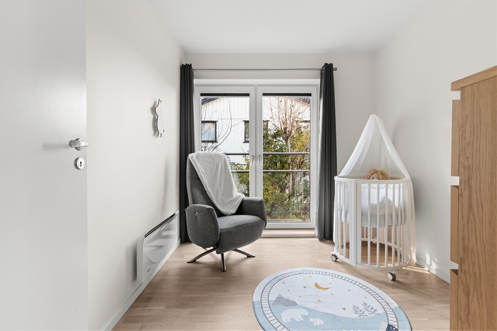 Soverom 2 - lyst og trivelig Galleribilde