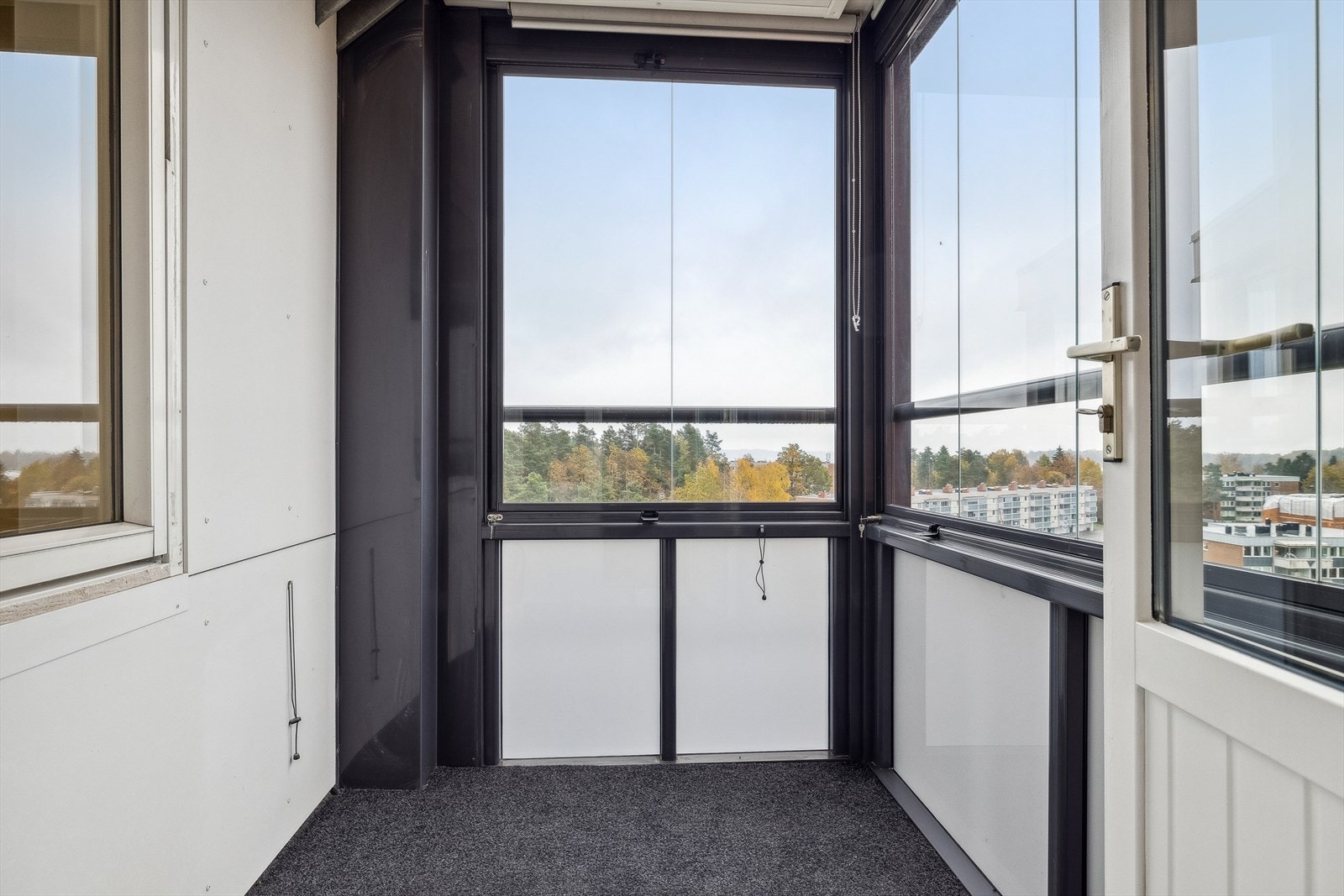 Leiligheten har 2 balkonger Galleribilde