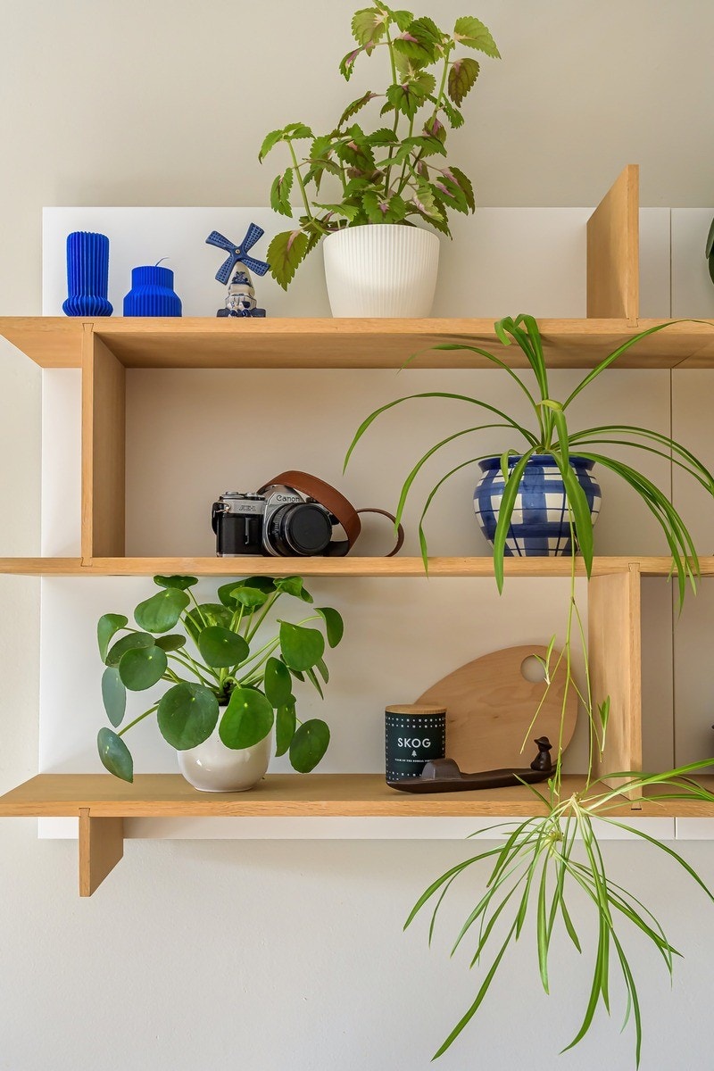 Leiligheten oppvarmes med radiatorer fra borettslagets fjernvarmeanlegg. Galleribilde