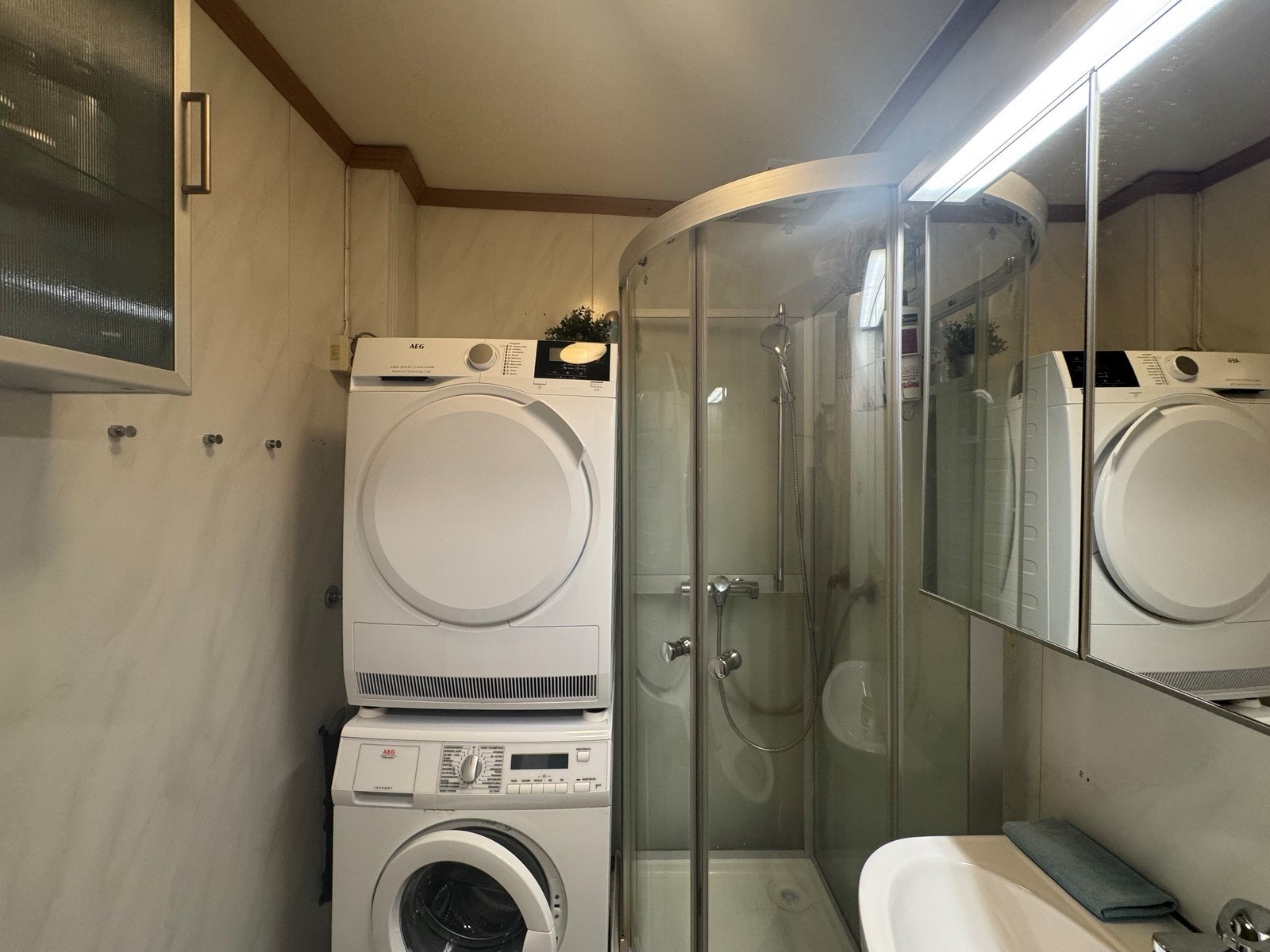 Bad med hvitevarer Galleribilde