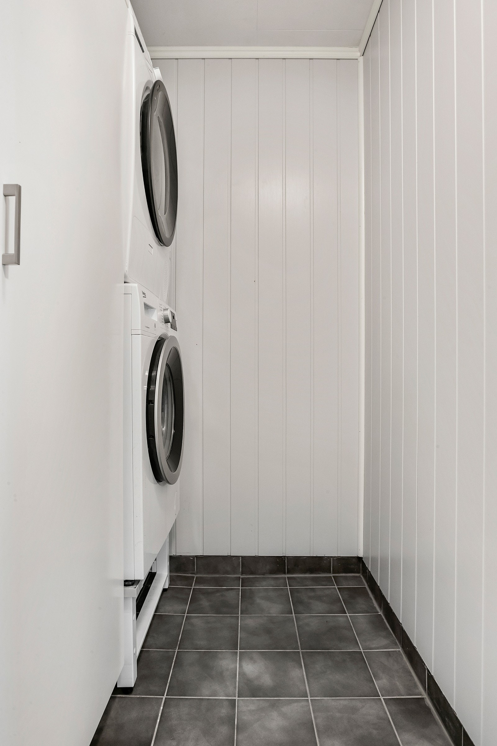 Vaskerom Galleribilde