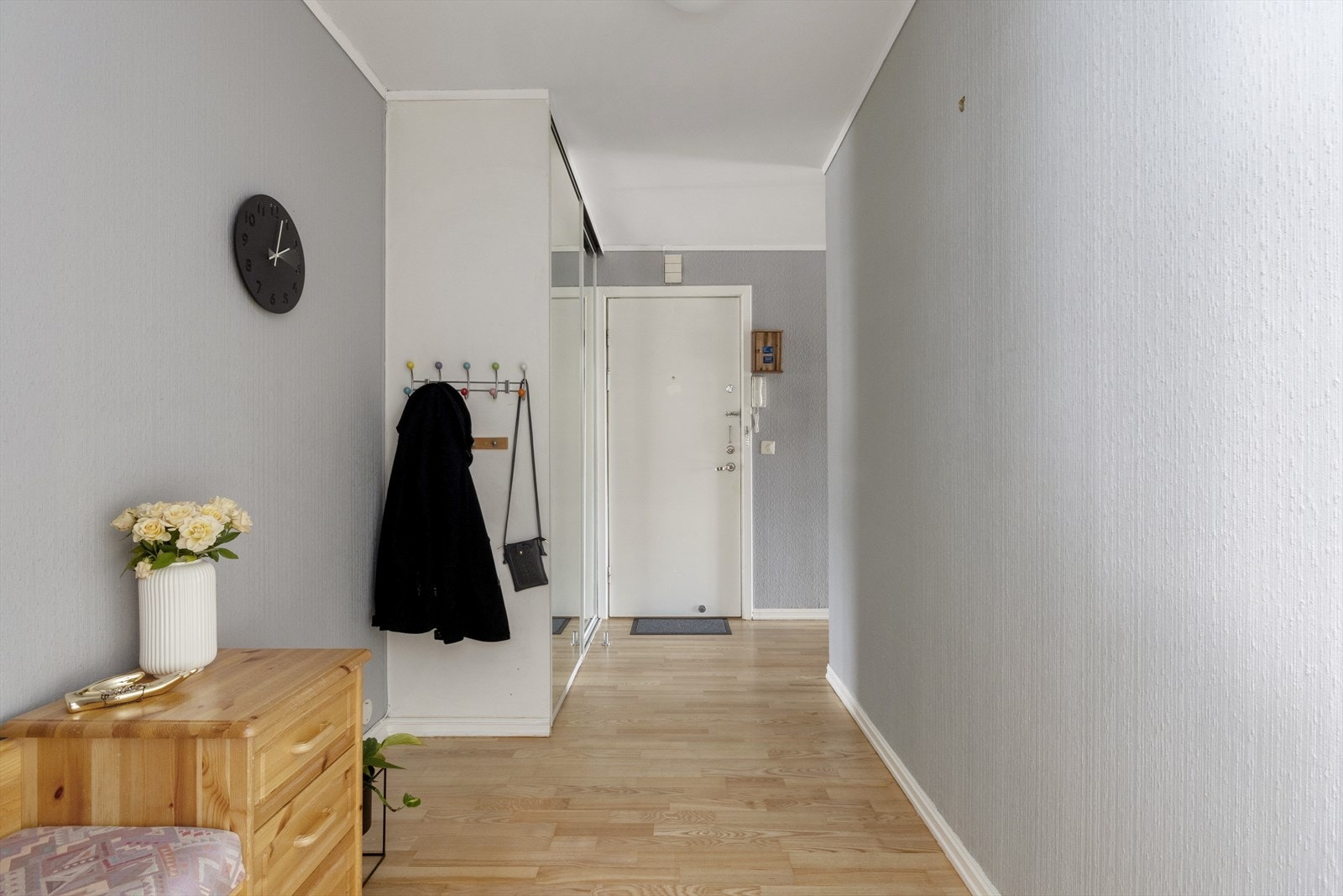 Leiligheten disponerer også to boder for ekstra oppbevaringsplass. Galleribilde
