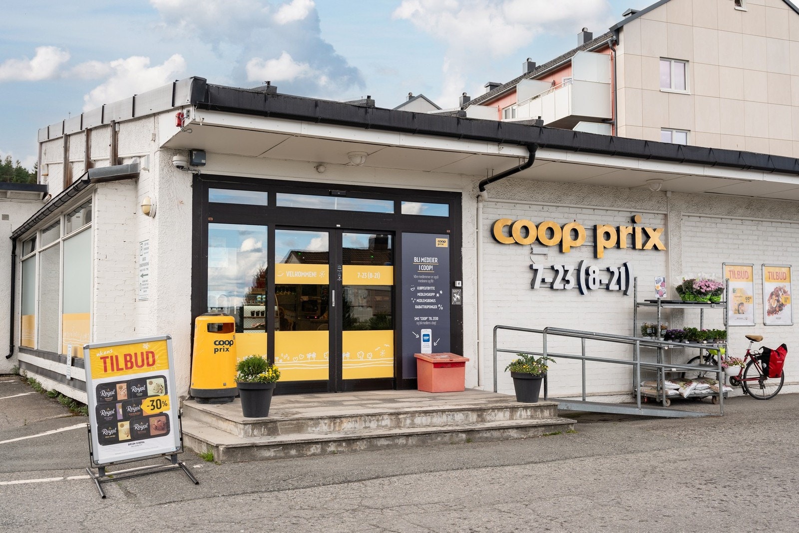 Nærbutikken ligger like ved leiligheten. Galleribilde