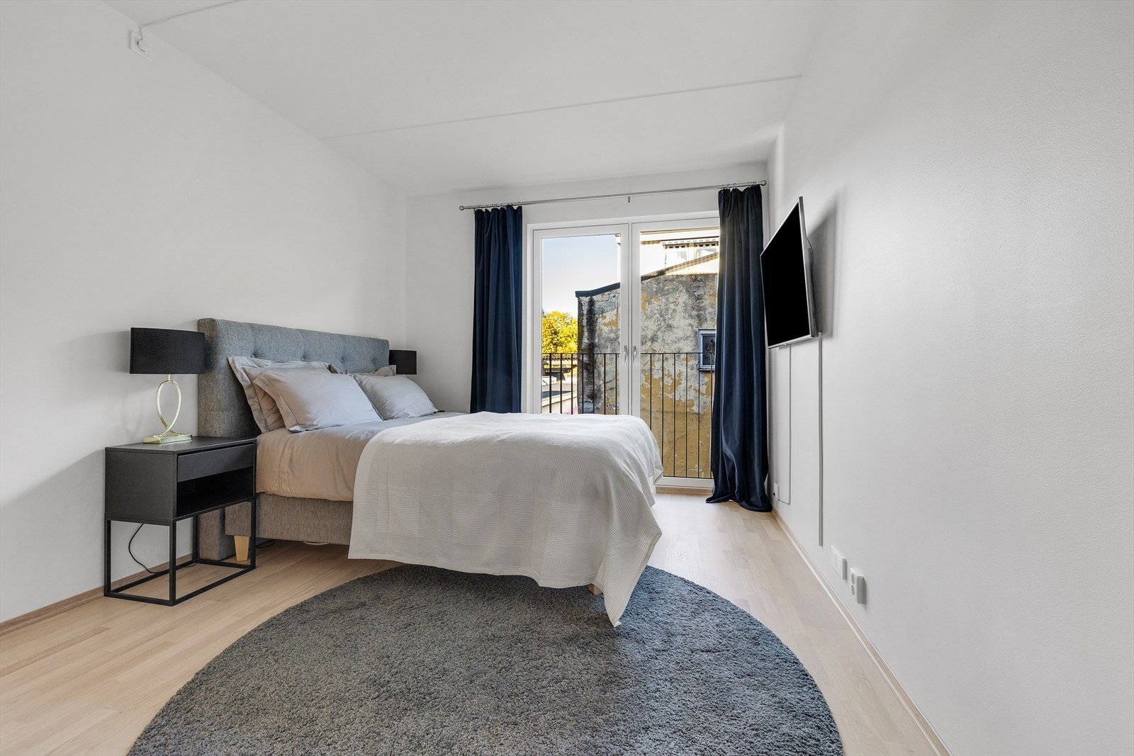 Boligen har hele tre soverom Galleribilde