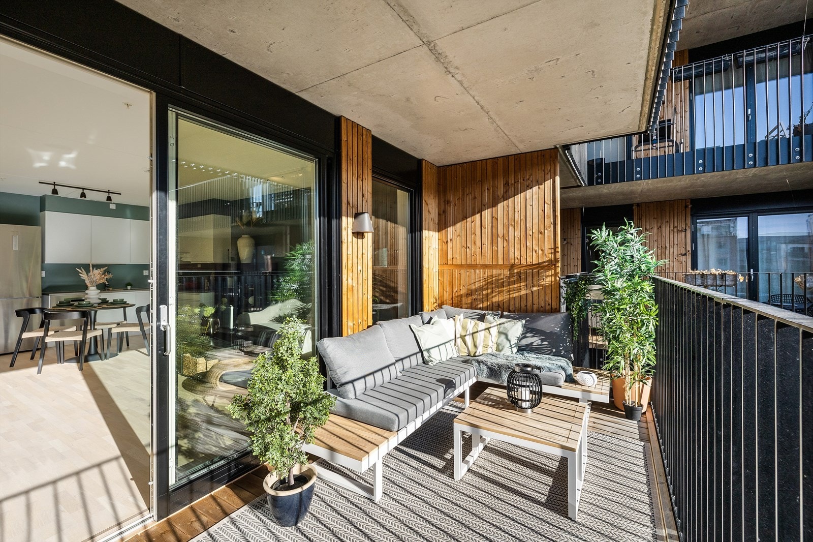 Store vindusflater og glass skyvedør Galleribilde