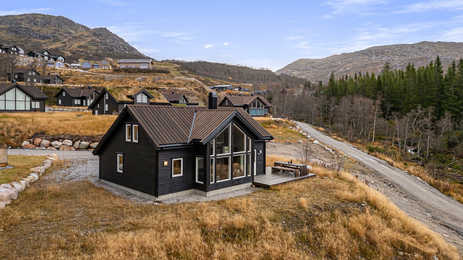 Michael R. Myhre presenterer Svartupsbekken 76! Galleribilde