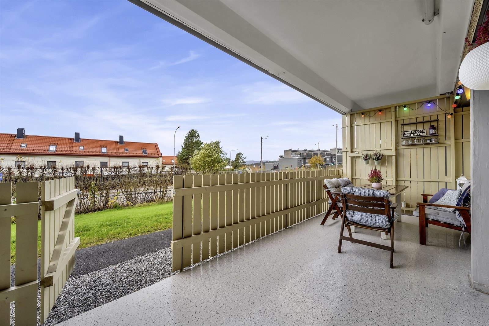 Her får kjøper gleden av meget gode solforhold. Galleribilde