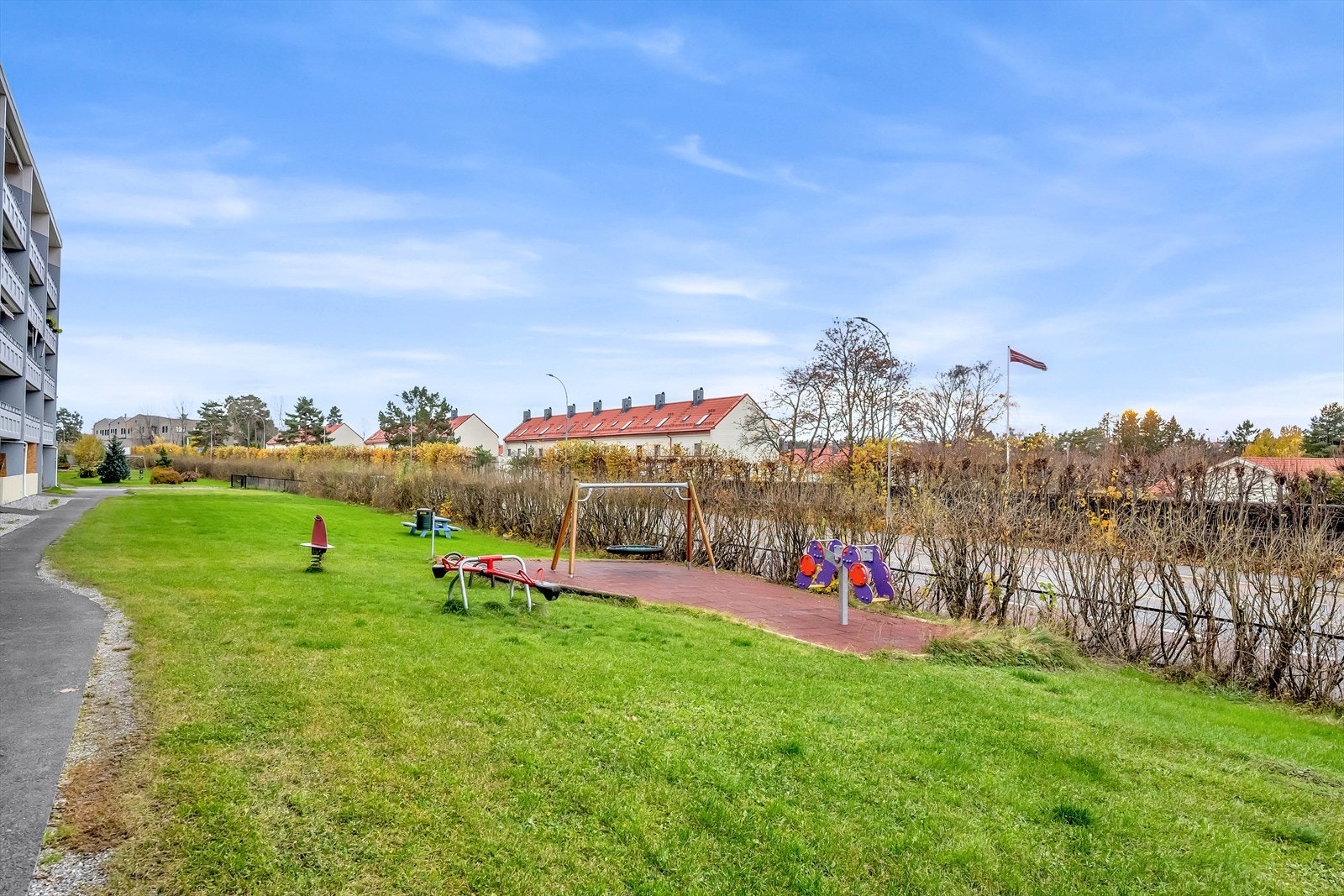 Her bor du i et veldrevet borettslag med god vedlikeholdshistorikk. Galleribilde