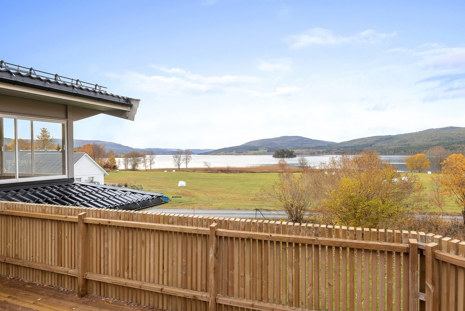 Fin utsikt til de naturskjønne omgivelsene Galleribilde