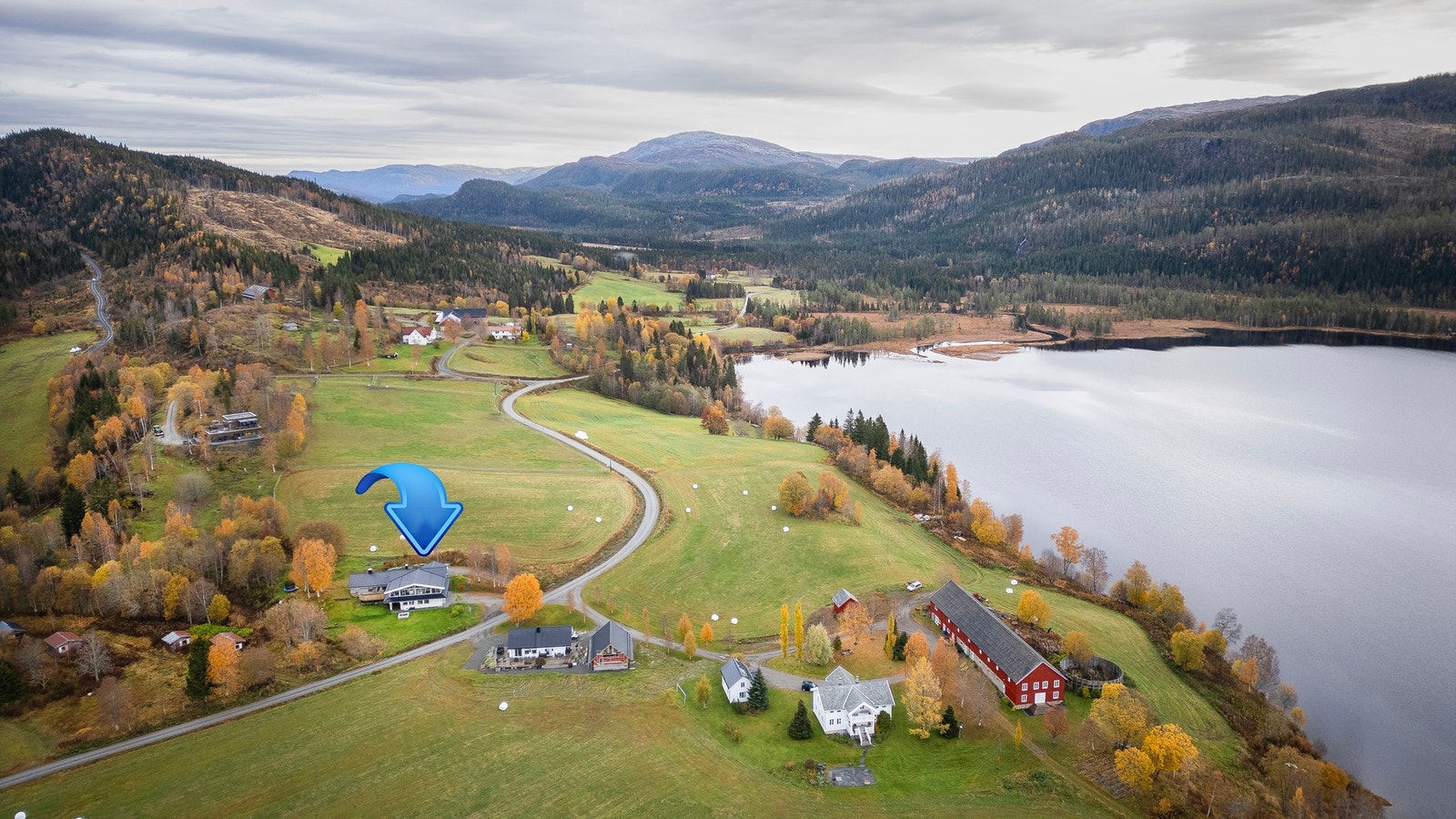 Enebolig beliggende i landlige omgivelser ved Bjørlia i Høylandet kommune Galleribilde