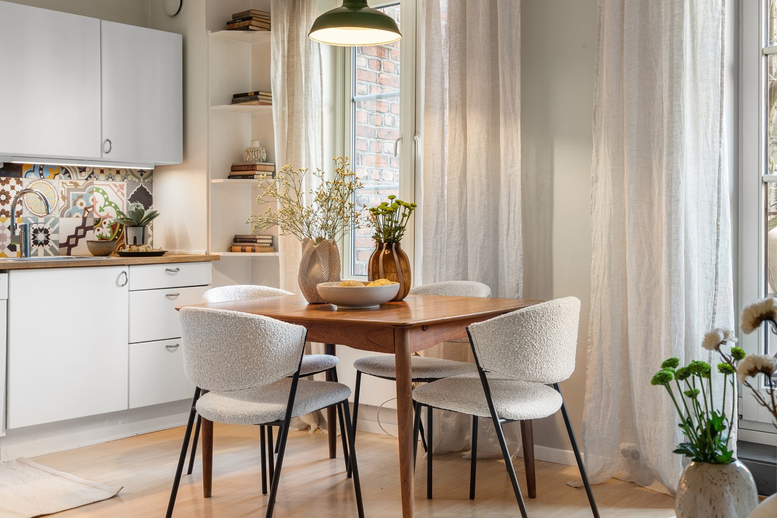 Behagelig gulvvarme i stue Galleribilde