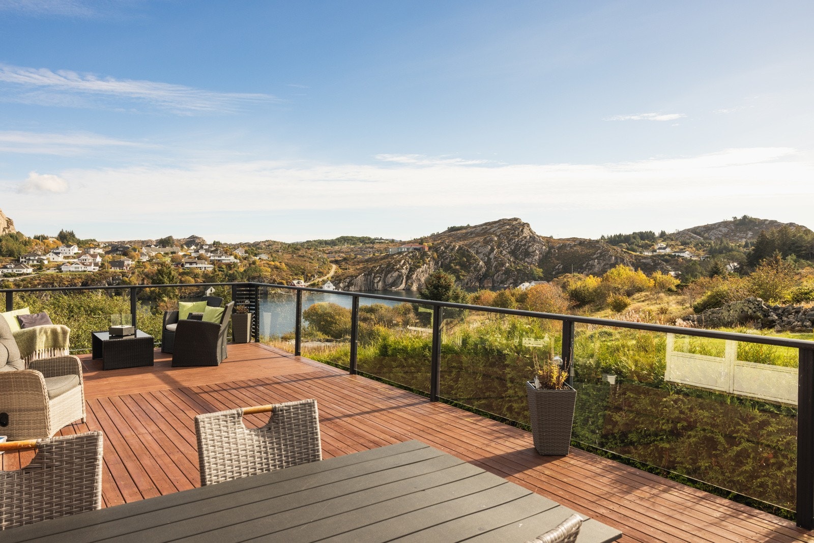 Terrassen måles til hele 79 kvm og har utgang både fra stue og hovedsoverom. Galleribilde