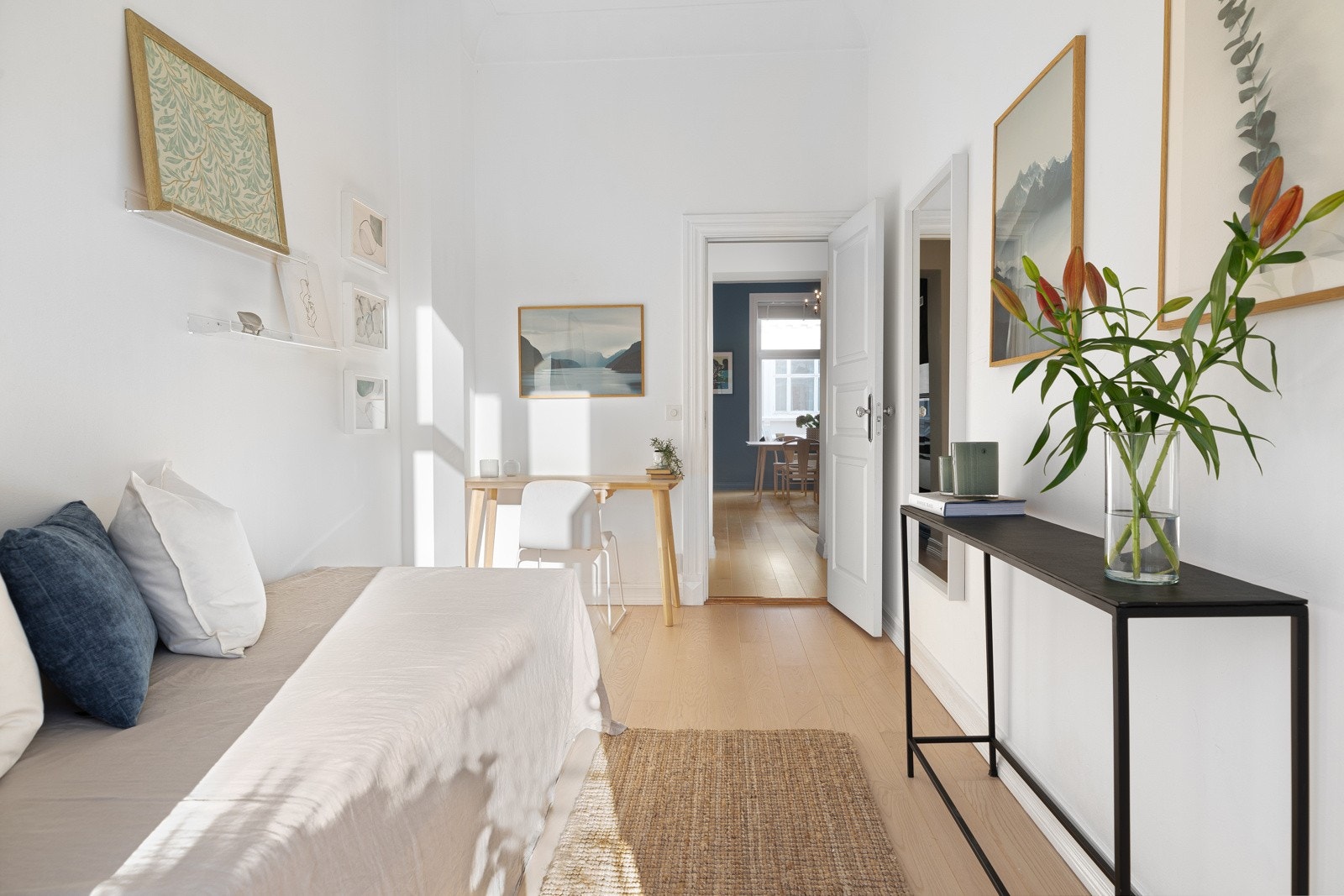Boligen er gjennomgående med gode lysforhold Galleribilde