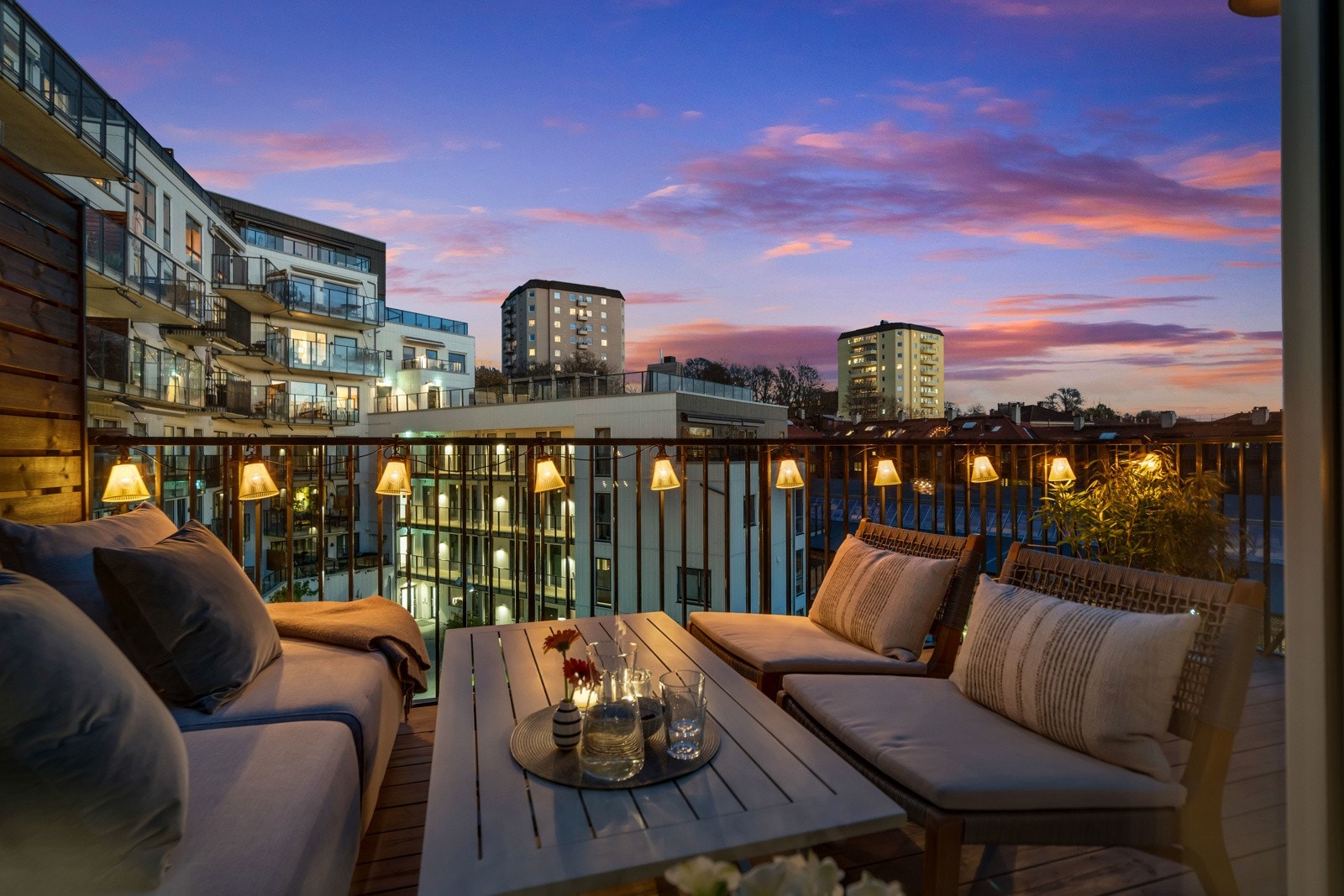 Her sitter du høyt og fritt i byggets 4. etasje. Galleribilde