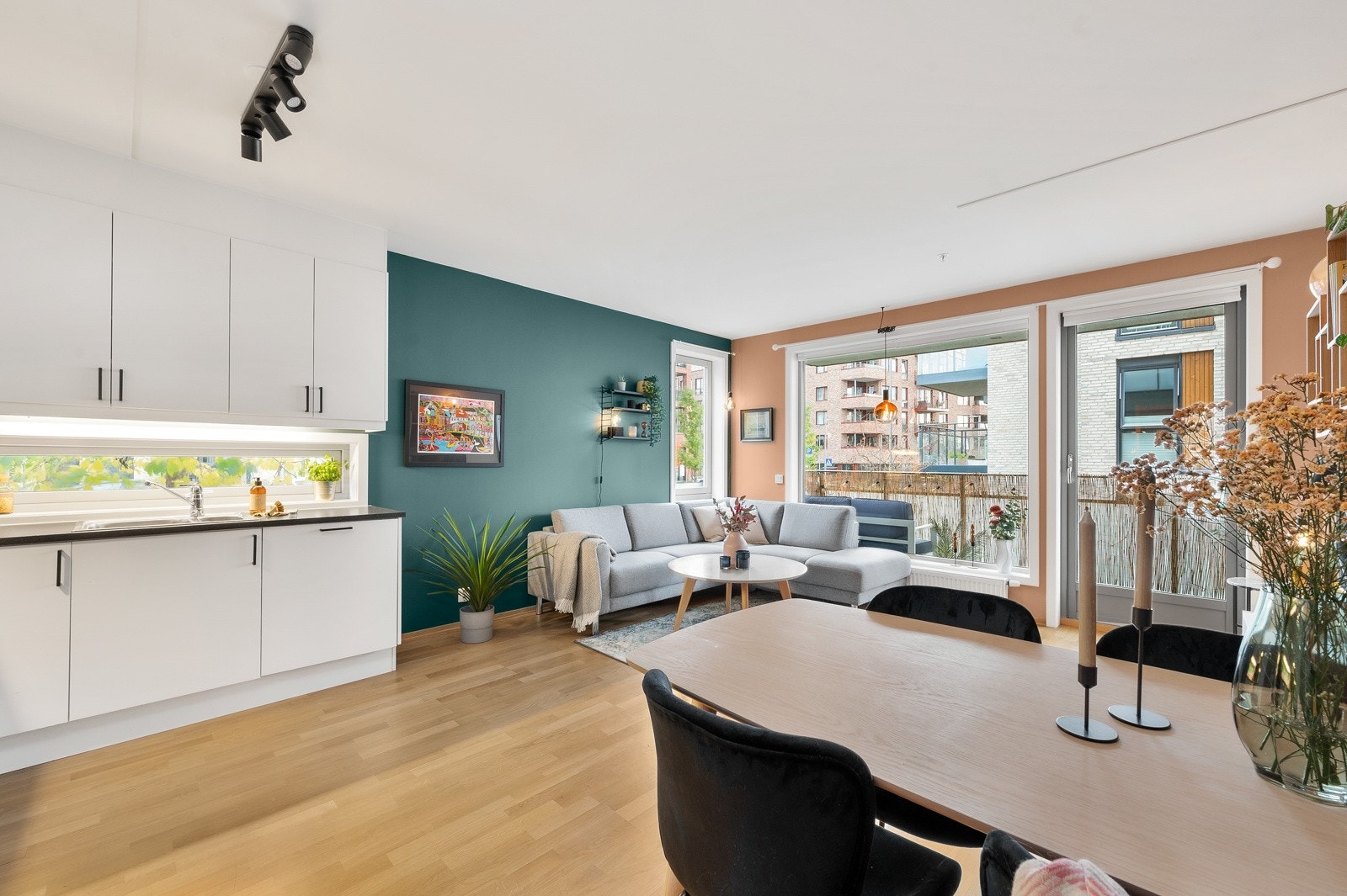 Velkommen til Malerhaugveien 34B - En attraktiv 2-roms i et populært boområde på Ensjø! Galleribilde