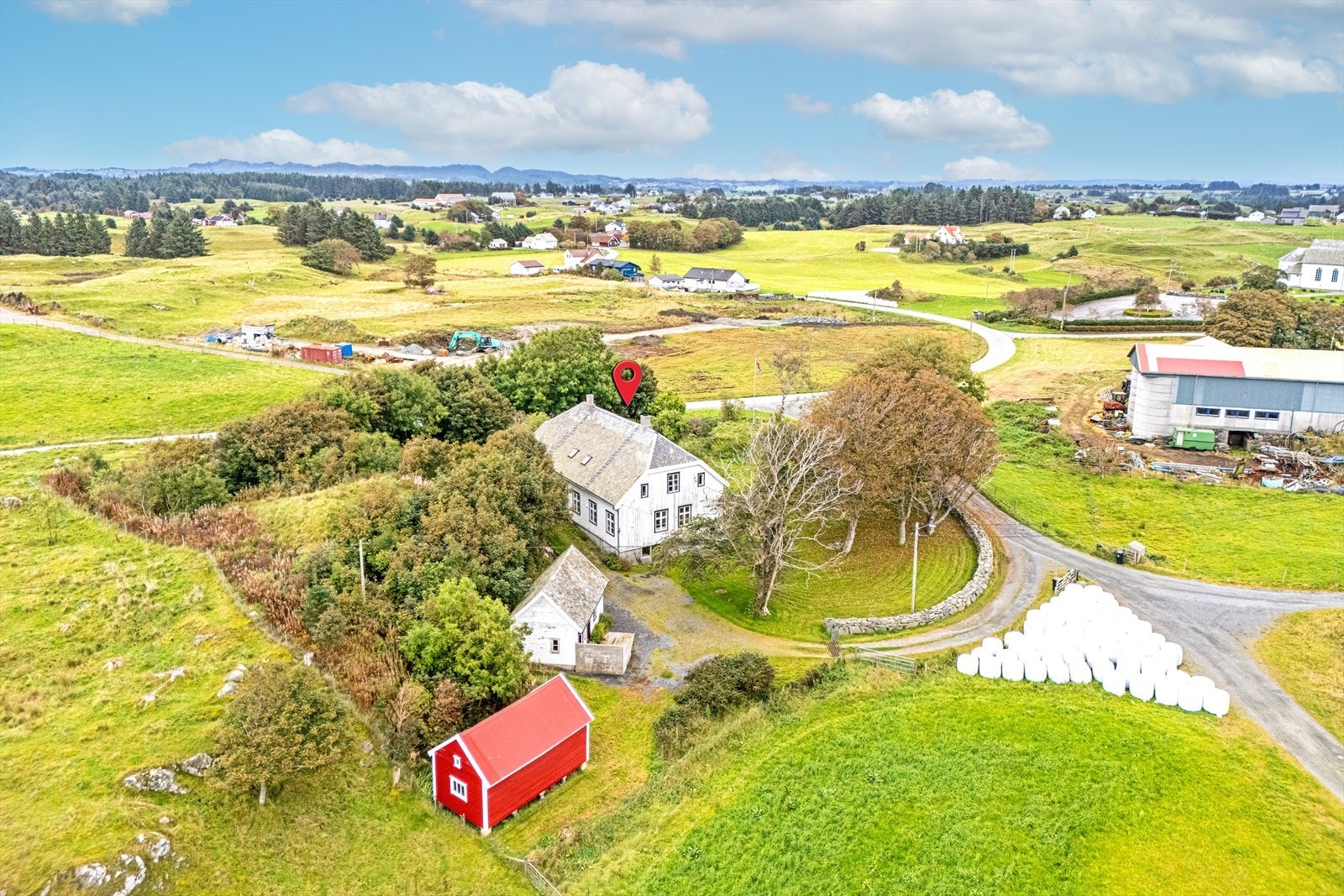 Flott ærverdig eiendom over 4,3 mål Galleribilde