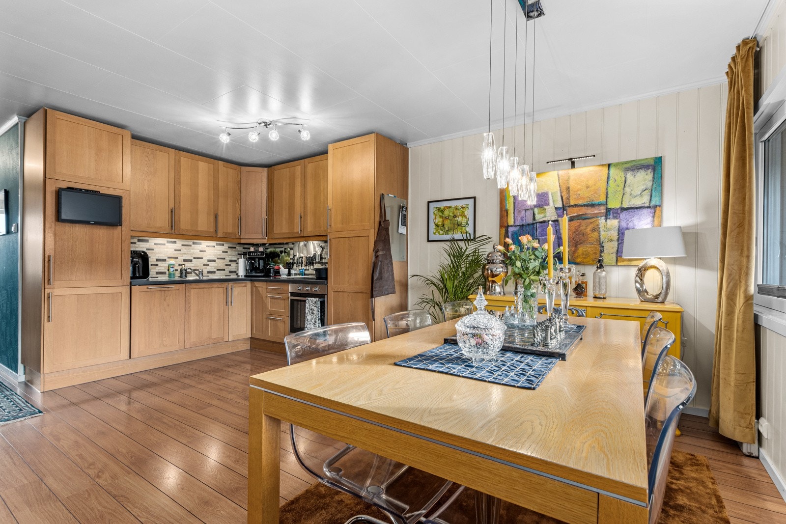 Leiligheten ble sist oppusset innvendig i 2008. Galleribilde