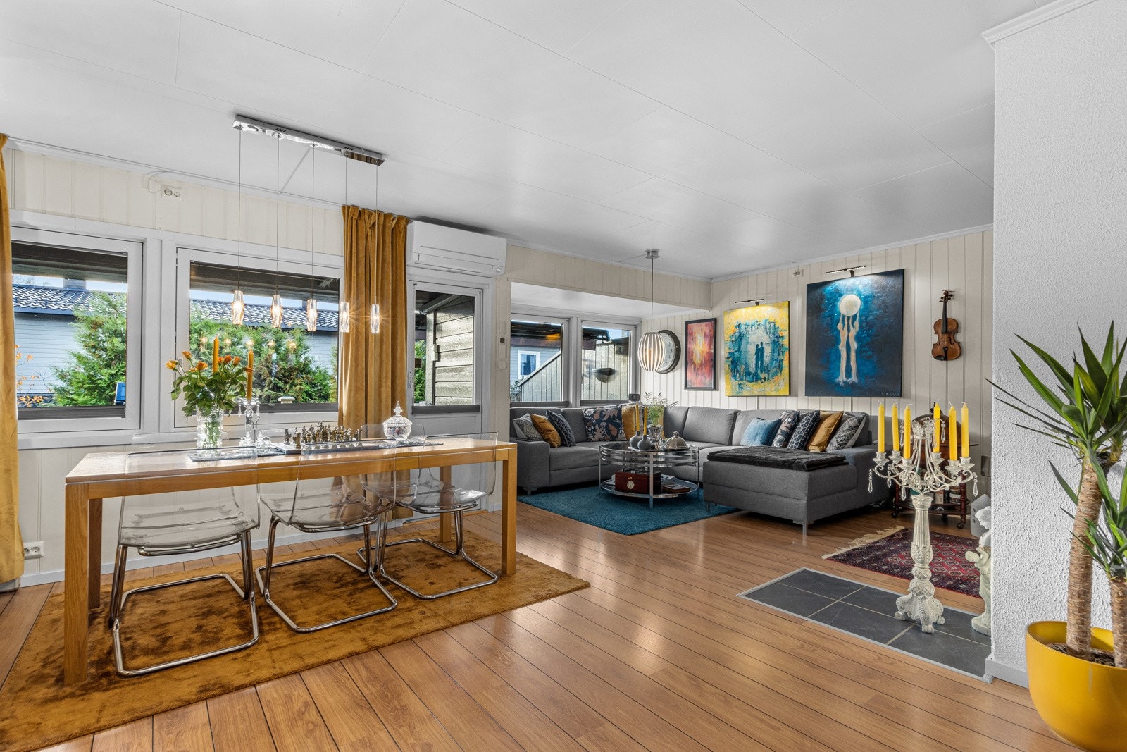 Velkommen til Kalvmyra 14 - en lys og innbydende 2-roms leilighet i 2. etasje. Galleribilde