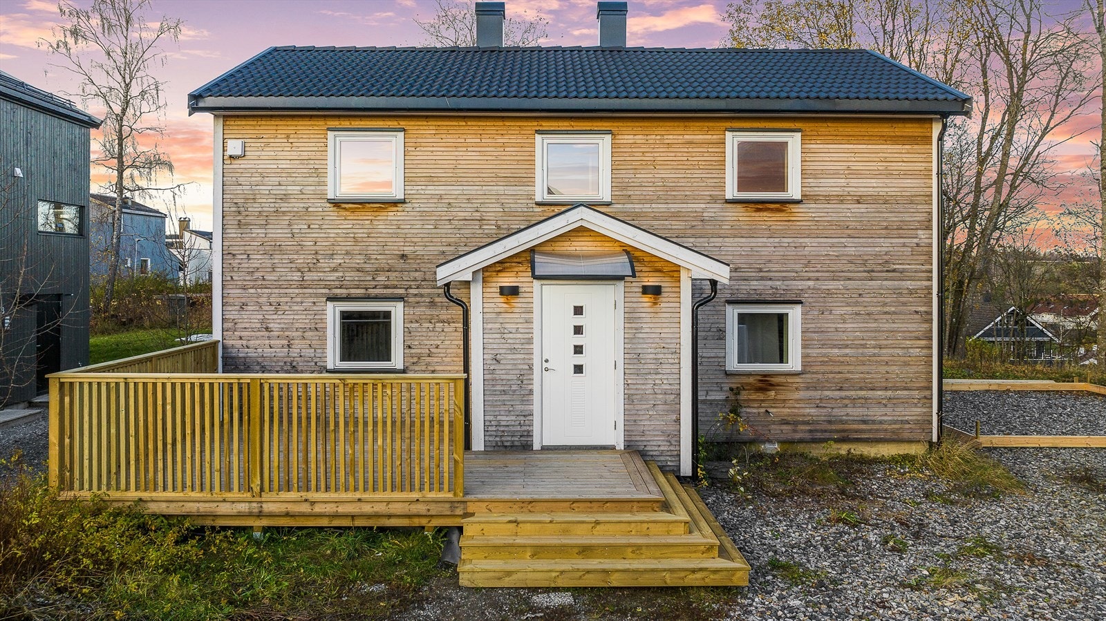 Velkommen til Lensmann Haaversens vei 209, en familievennlig enebolig med naturnært beliggenhet. Galleribilde