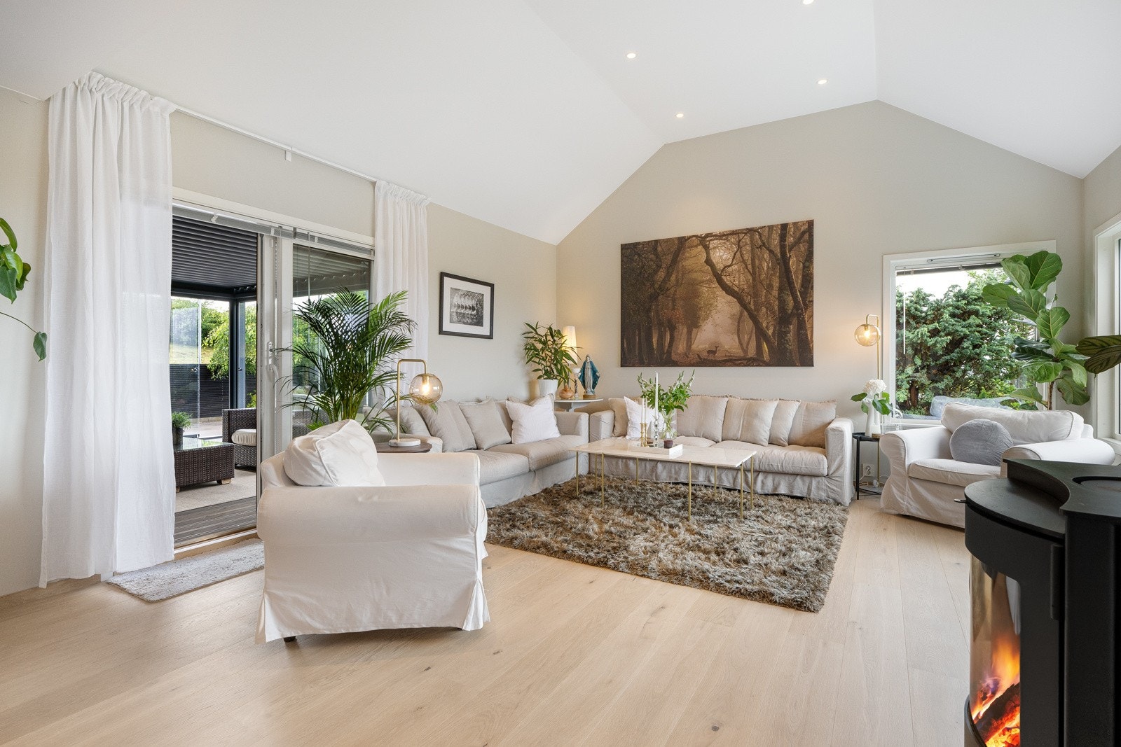 Stuen gir deg mange møbleringsalternativ Galleribilde