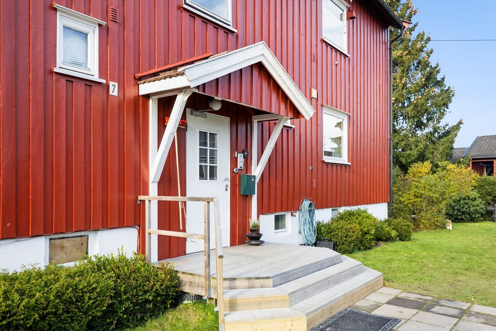 Overbygget inngangsparti Galleribilde