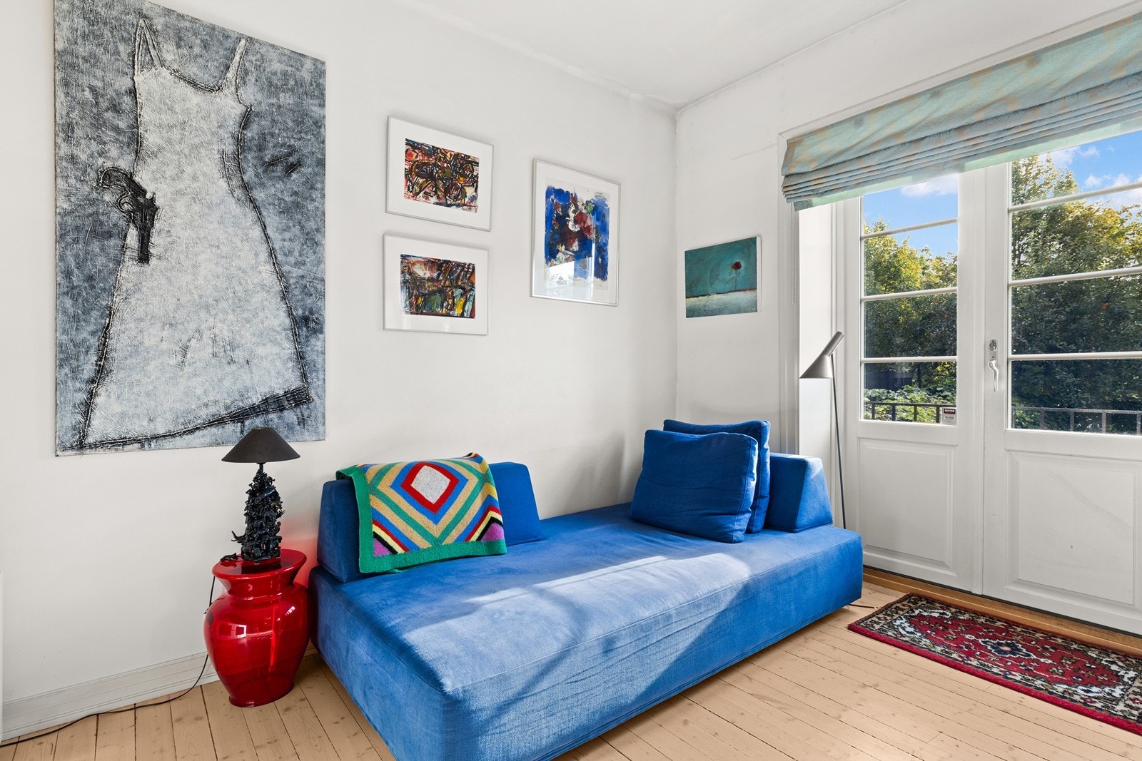 Perfekt plass for en sofa med tv i nærheten Galleribilde