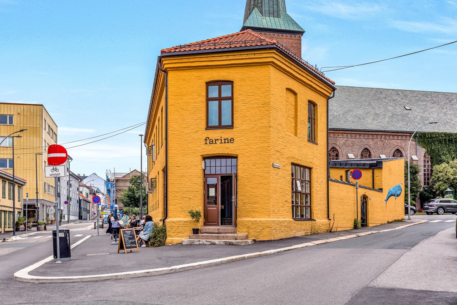 Boligen ligger i et svært hyggelig og attraktivt område på Jordal. Galleribilde