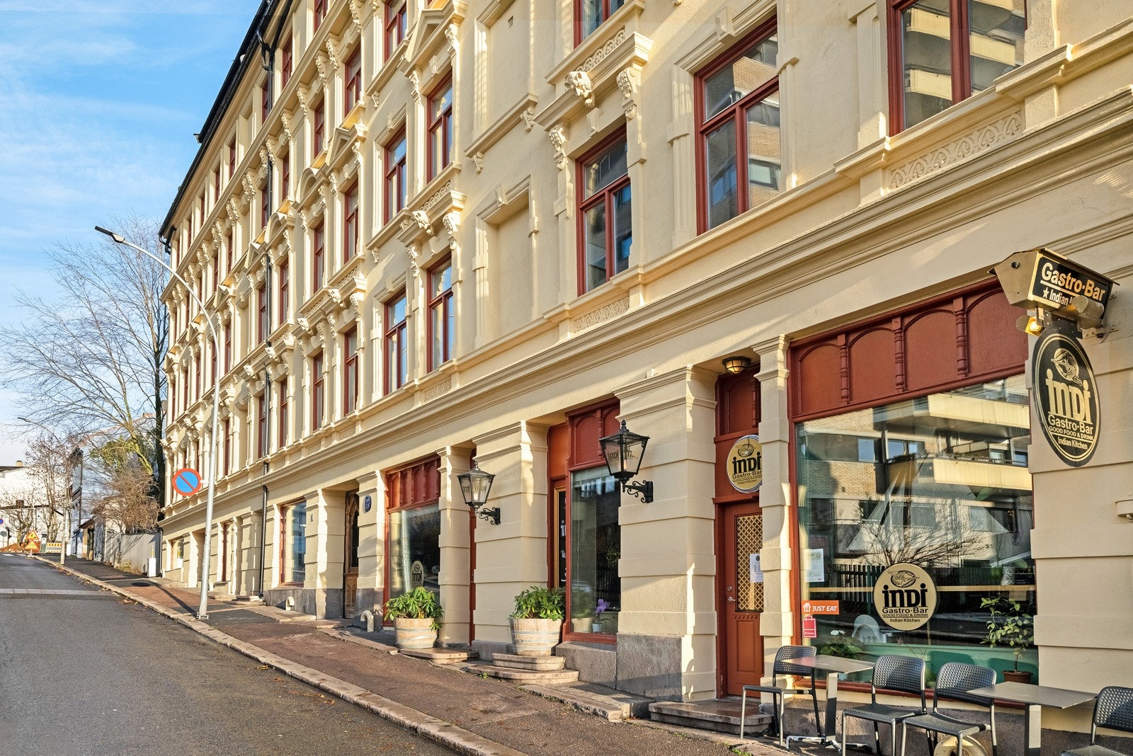 Boligen ligger i et svært hyggelig og attraktivt område på Jordal i bydel Gamle Oslo. Galleribilde