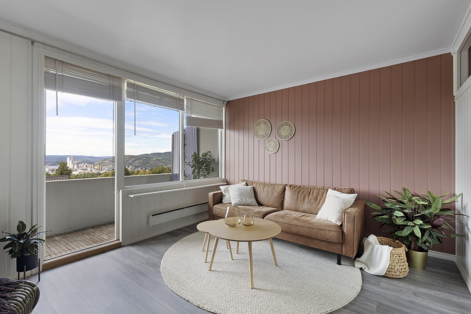 Praktisk og lettstelt leilighet i 3. etasje med nydelige solforhold på Skrukkerød. Galleribilde