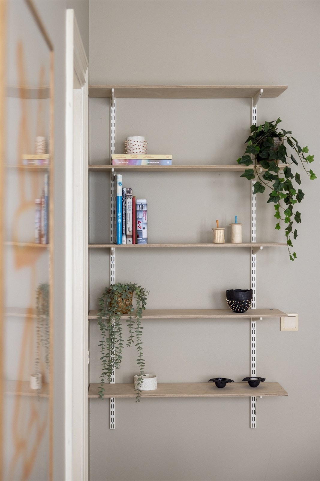 Det er IN-ordning i borettslaget, ved nedbetaling av fellesgjeld reduseres felleskostnadene til kr 3104,- Galleribilde