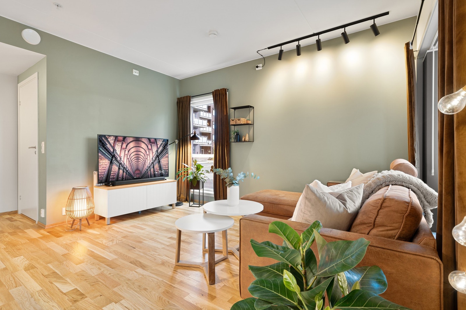 Bygget ble ferdigstilt i 2022 og har nybyggsgaranti til og med 2027. Galleribilde