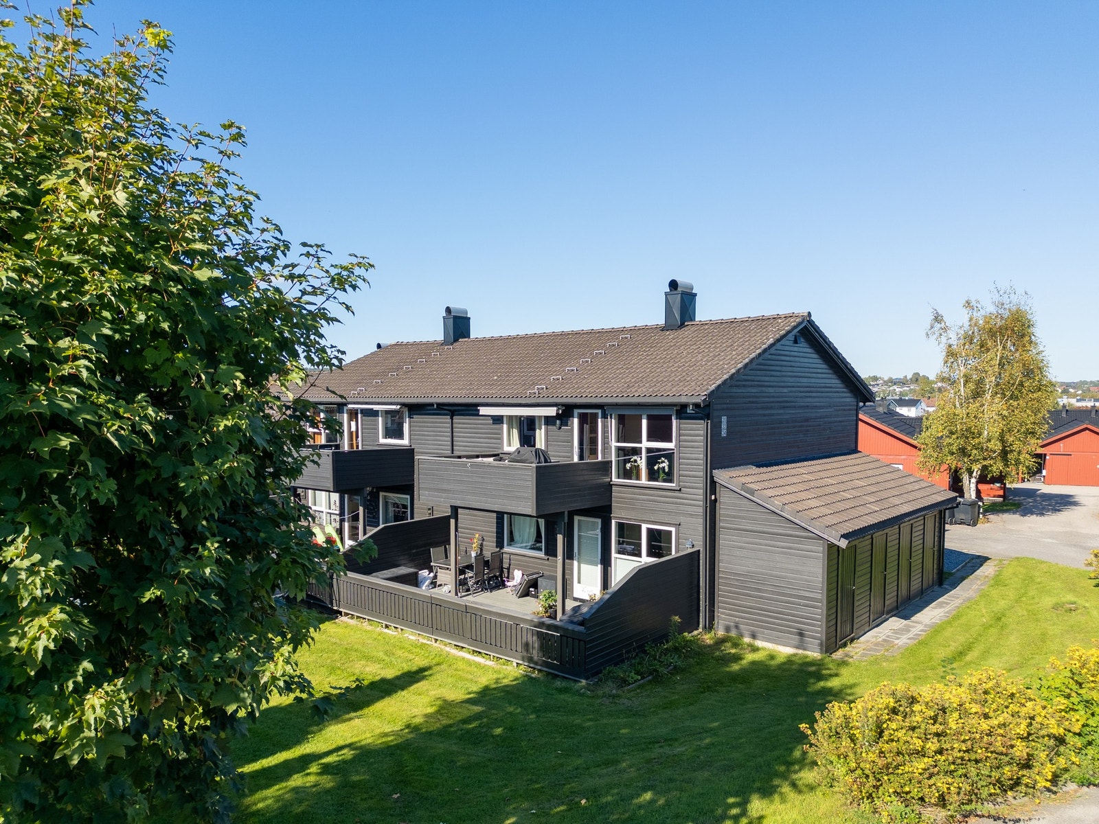 Falcheveien 24 C ligger i 2. etasje på Øvre Nøkleby ved Lisleby. Galleribilde